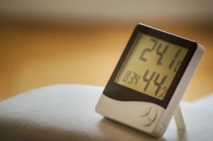 jaka powinna być wilgotność w pokoju
